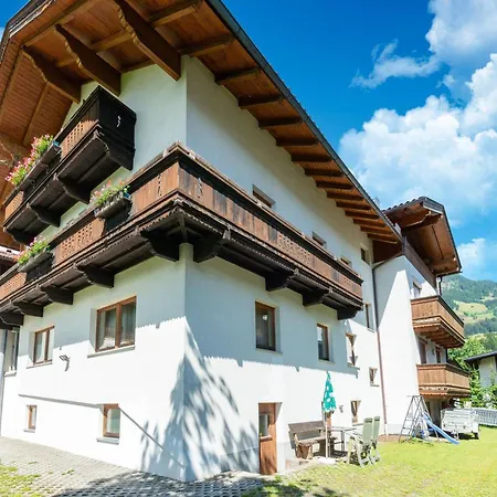 Lovely With Ski-storage Ferienhaus